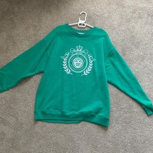 NWOT Green Hollister Sweatshirt